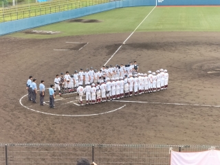 中学校野球部の応援に！！